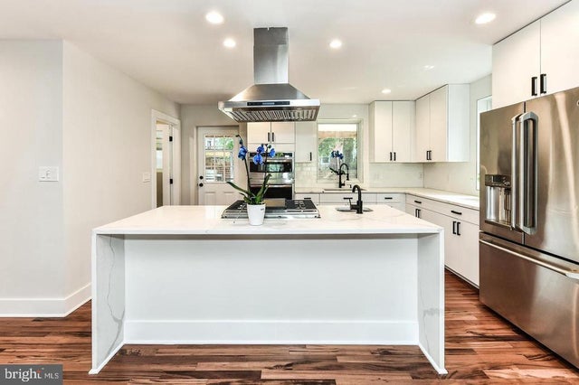 5311 Roosevelt St, Bethesda