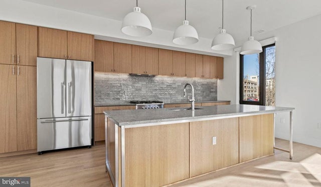 10511 Strathmore Hall St #2b-3b-610, North Bethesda