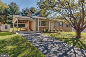 12133 Suffolk Ter, Gaithersburg