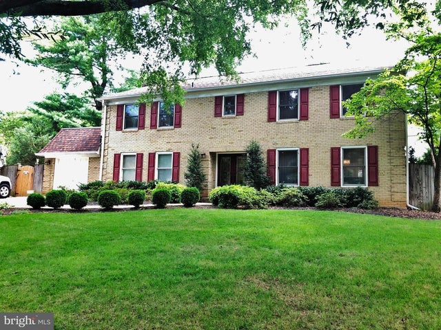 10309 Bells Mill Ter, Potomac