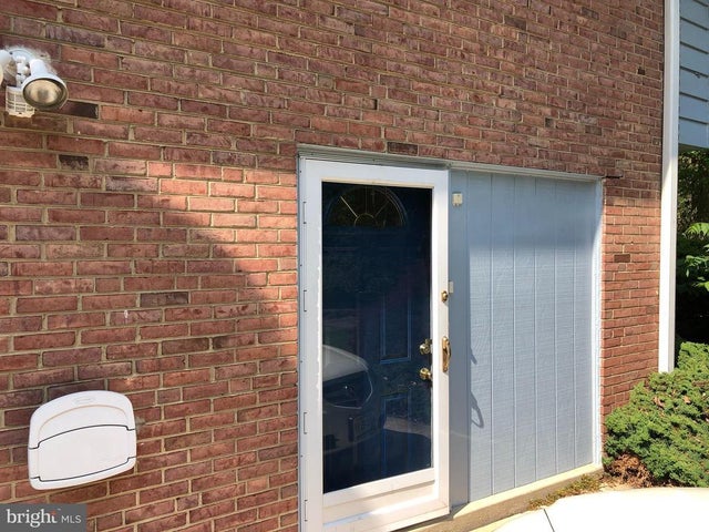 9700 Kenmore Dr #2, Kensington