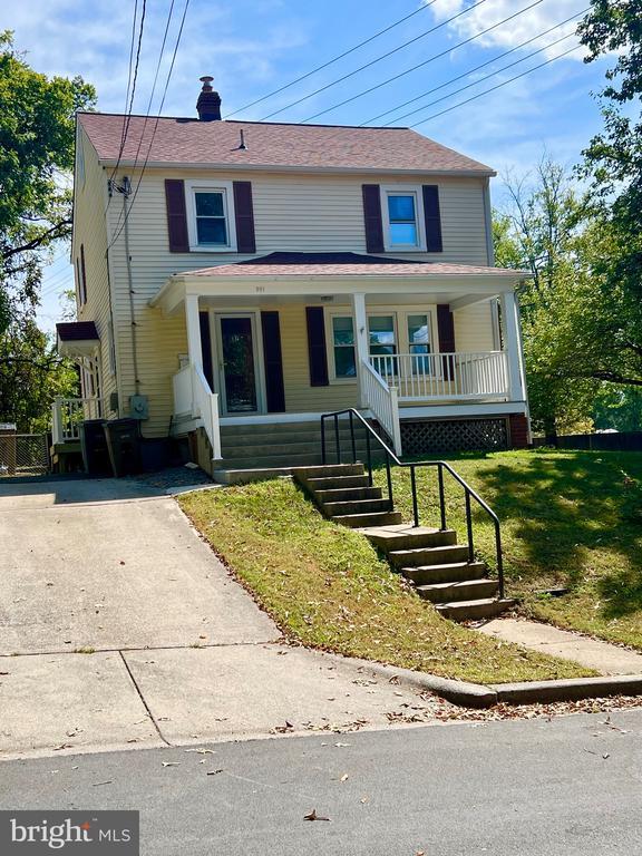 201 Highland Ave, Rockville