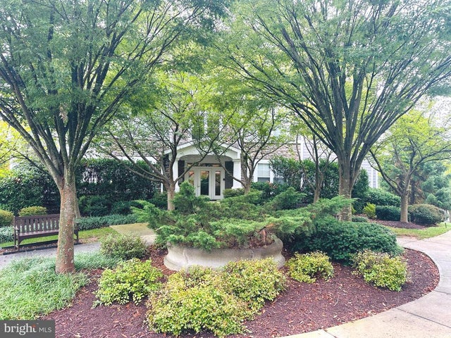 12828 Clarksburg Square Rd #303, Clarksburg