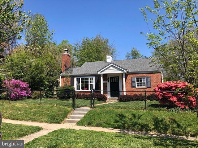 1403 Gleason St, Silver Spring