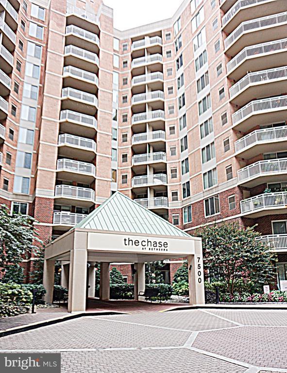 7500 Woodmont Ave, Bethesda