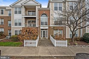 12004 Amber Ridge Cir #b-303, Germantown