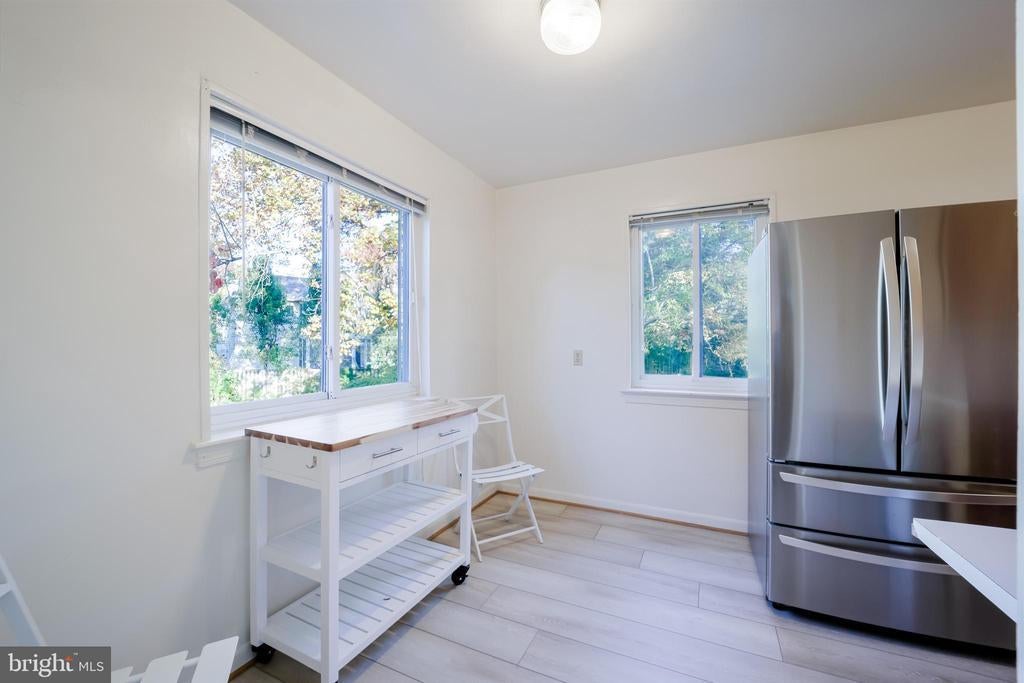 5917 Rolston Rd, BETHESDA