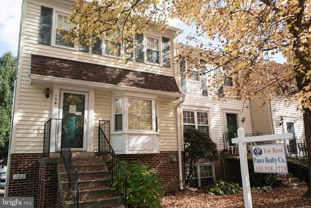 124 Bent Twig Ln #348, Gaithersburg