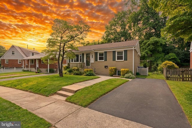 3904 Lantern Dr, Silver Spring