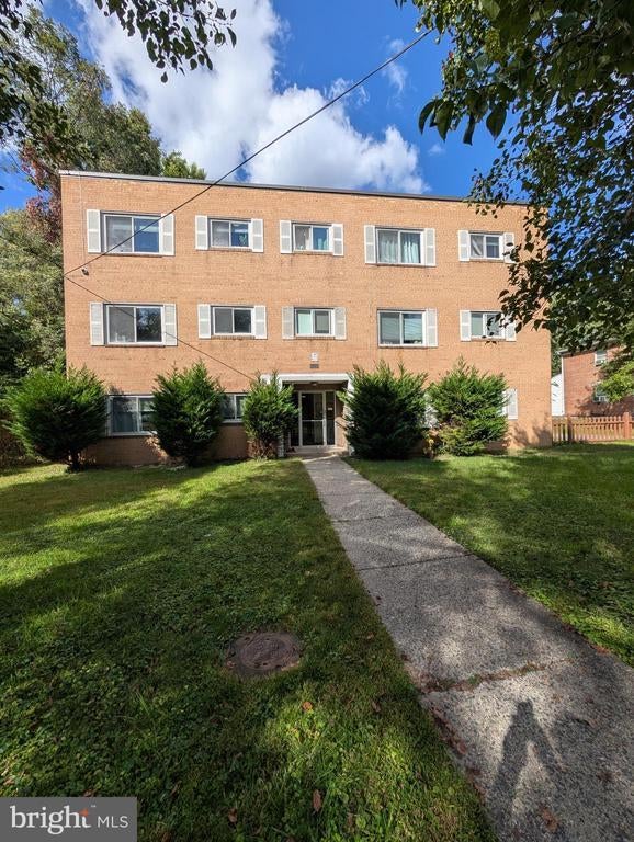 311 Dawson Ave #5, Rockville