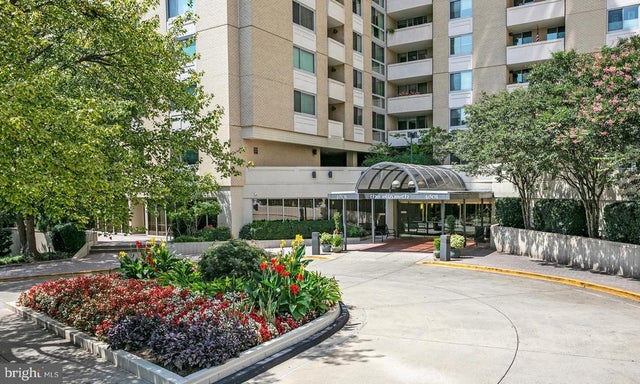 4601 N Park Ave #1212, Chevy Chase