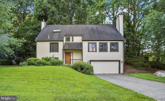 11220 Angus Pl, Potomac