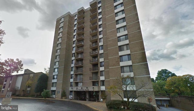 4 Monroe St #911, Rockville