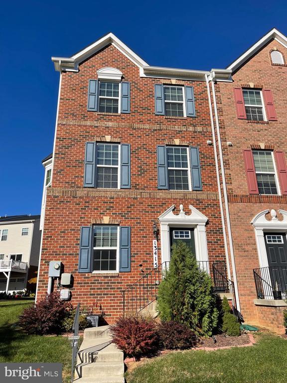 13415 Waterford Hills, Germantown