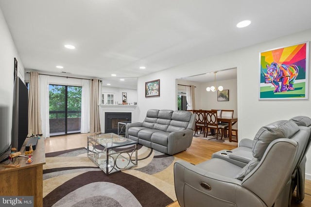 11430 Strand Dr #r-203, Rockville