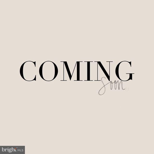 15 Pickering Ct #15-02, Germantown