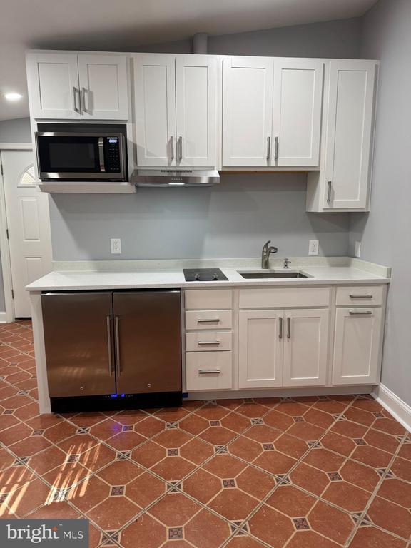 11813 Dewey Rd, Silver Spring