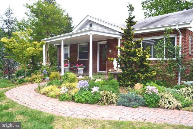 135 Fleetwood Ter, Silver Spring