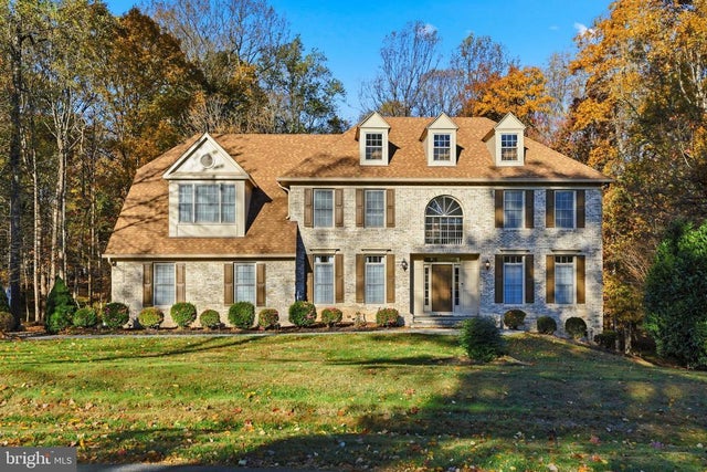 18136 Hayloft Dr, Derwood