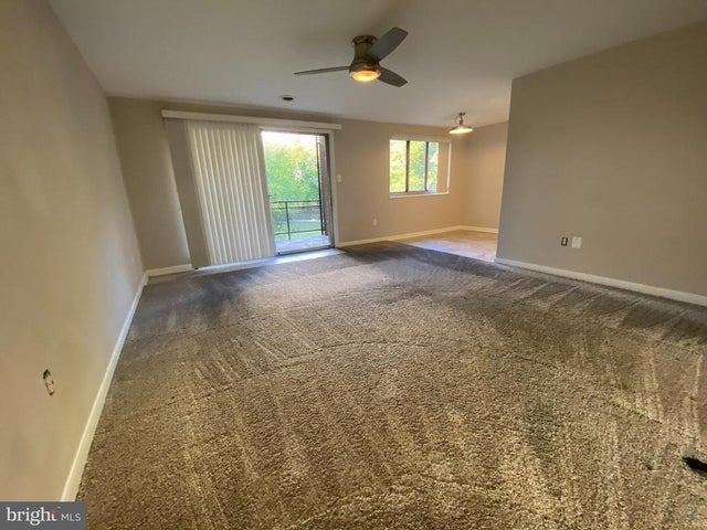 10424 Rockville Pik #202, Rockville