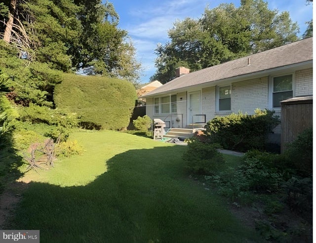 3605 Dundee Drwy, Chevy Chase