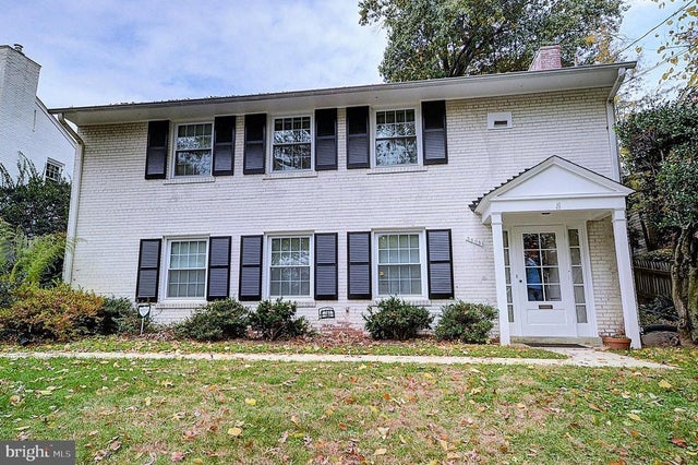 3605 Dundee Drwy, Chevy Chase