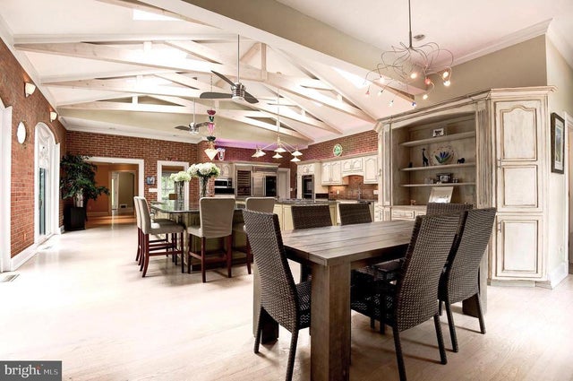 11501 Skipwith Ln, Potomac