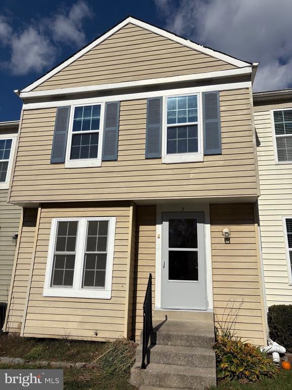 7 Valley Bend Ct, Germantown