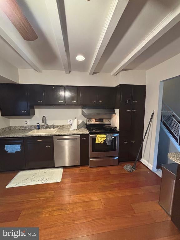 14204 London Ln, Rockville