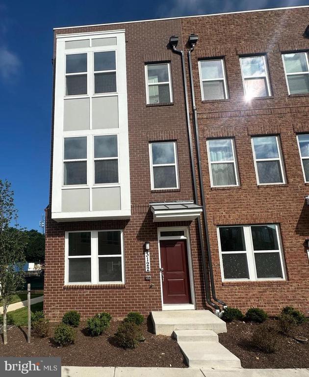 3122 Nina Clark Drive, Rockville