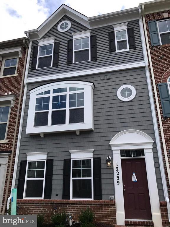 12239 Bluffwood Ter, Clarksburg