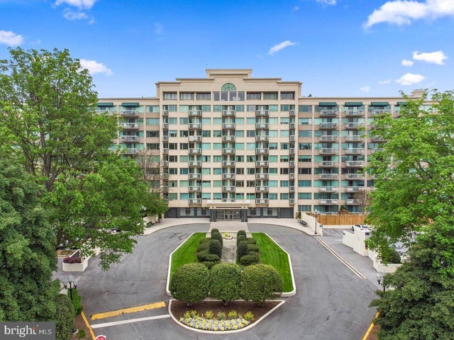 5450 Whitley Park Ter #hr-912, Bethesda