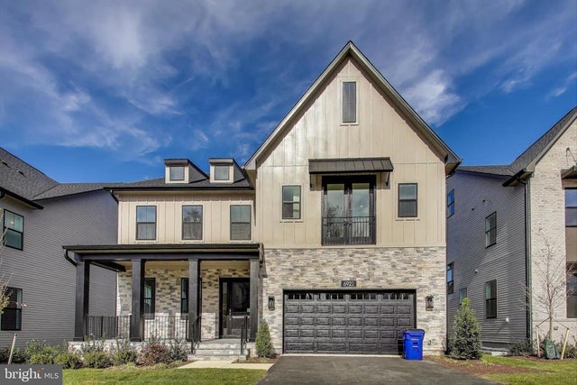 6921 Renita Ln, Bethesda