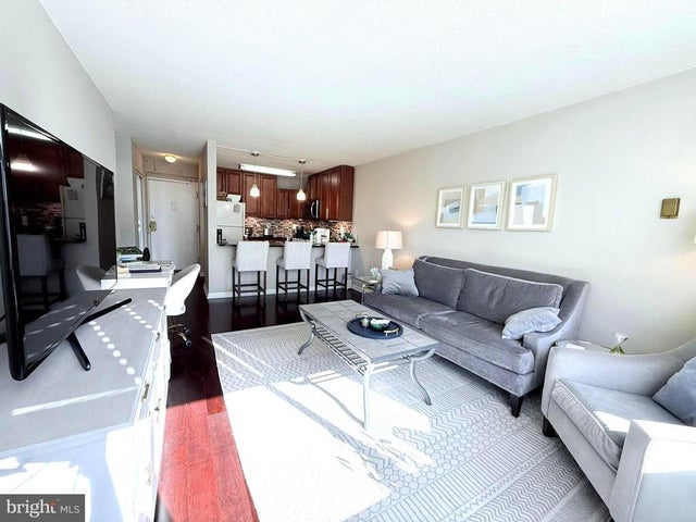 11801 Rockville Pike #1109, Rockville