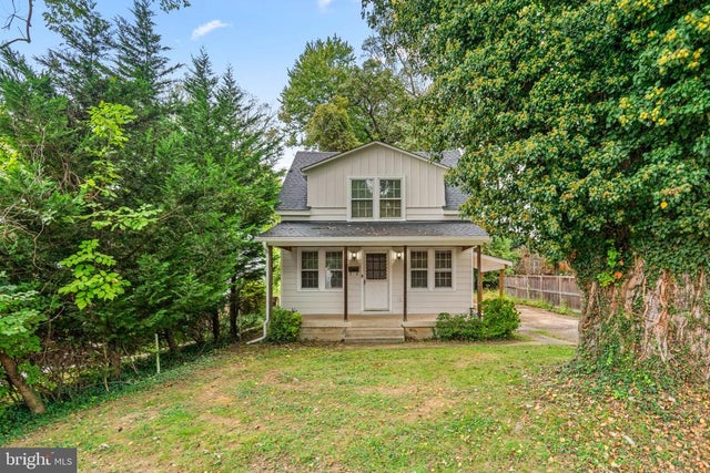 715 Anderson Ave, Rockville