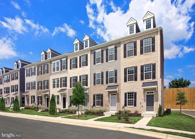 2729 Lanham Hill Cir, Upper Marlboro