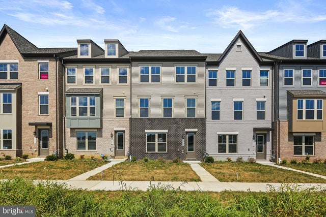 3509 Saint Robin Ln, Bowie