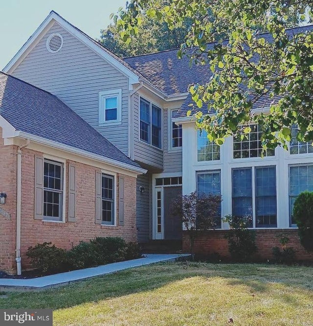 8907 Brae Brooke Dr, Lanham