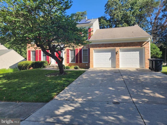 9334 Copernicus Dr, Lanham