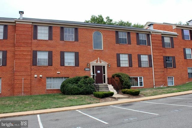 3811 Swann Rd #102, Suitland