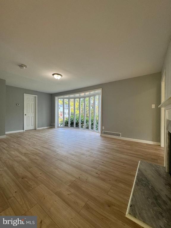 5735 Euclid, Landover