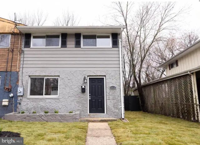 6837 Forest Ter, Landover