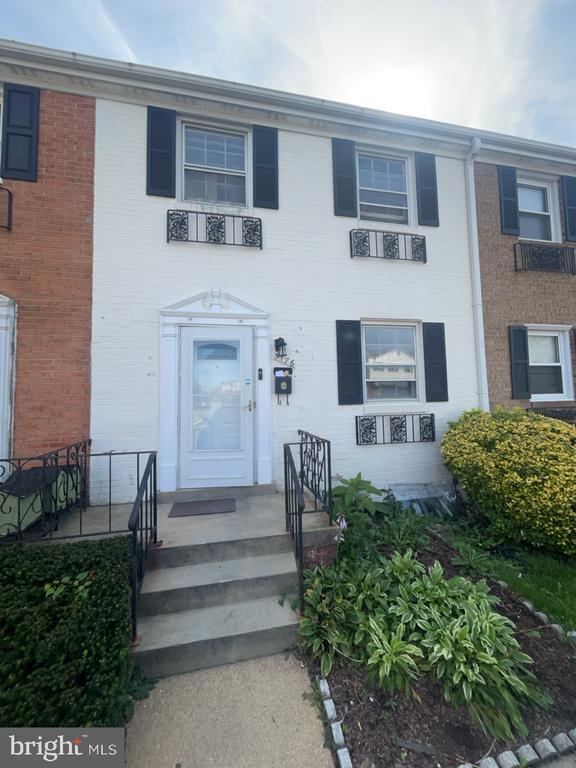 5176 Clacton Ave #37, Suitland
