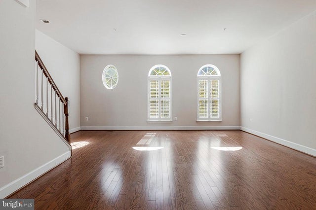 8208 Riggos Way, Landover