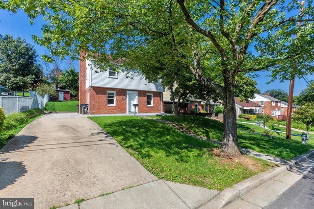 4816 Woodlawn Dr, Hyattsville