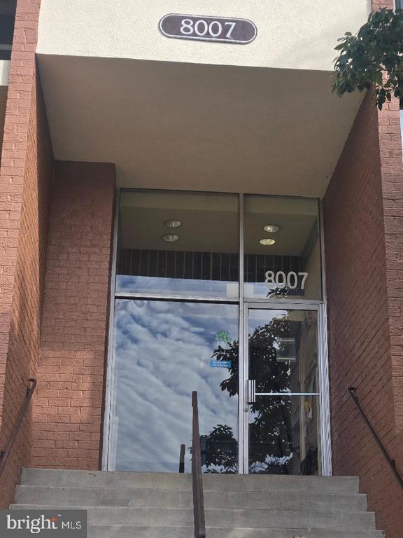 8007 Mandan Rd #t 2, Greenbelt