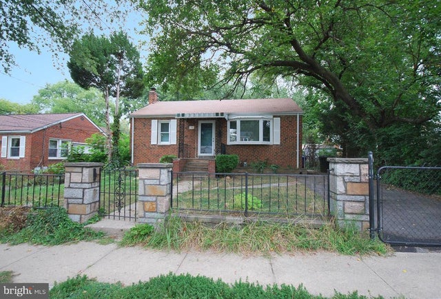 5028 Nantucket Rd, College Park