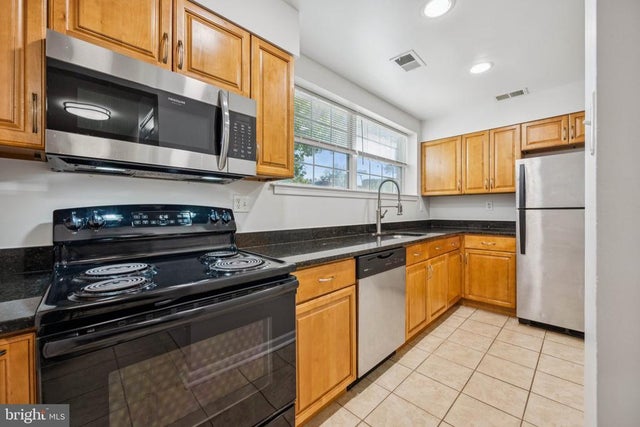 14910 Cherrywood Dr #4b, Laurel