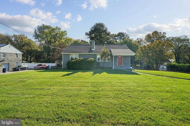 4605 Henderson Rd, Temple Hills