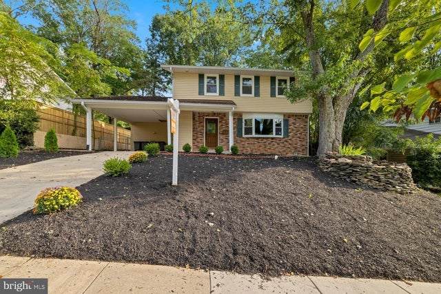 210 Lastner Ln, Greenbelt